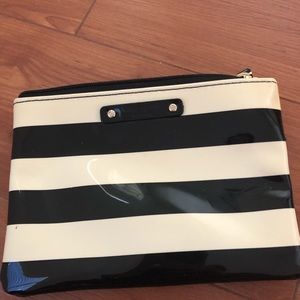 Kate Spade New York small pouch